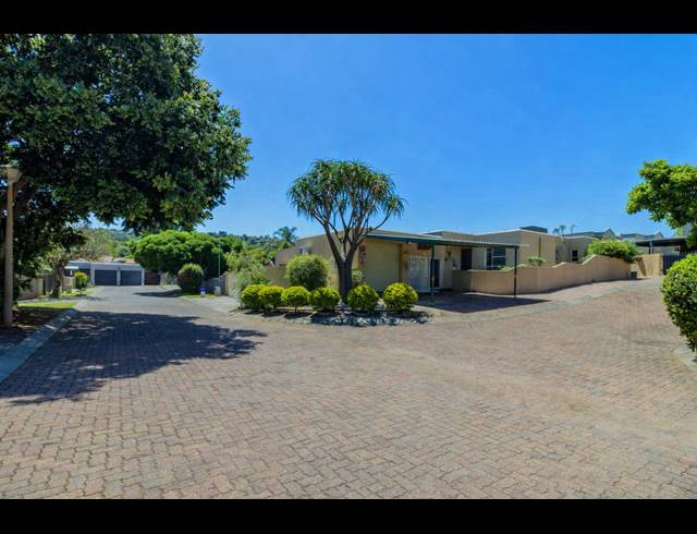 2 BEDROOM TOWNHOUSE FOR SALE IN ROODEKRANS